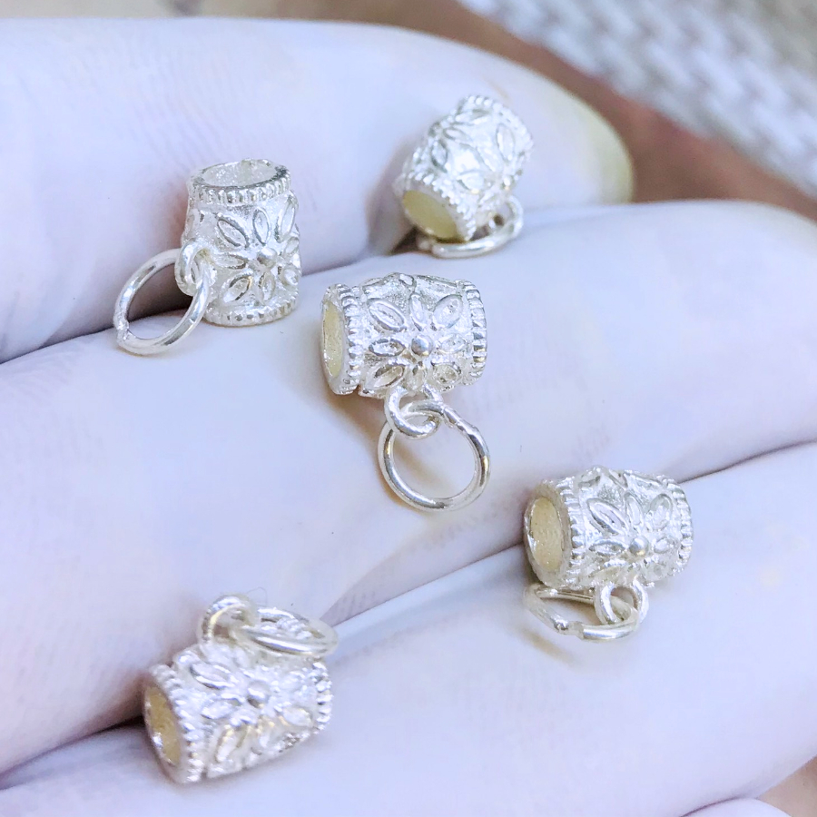 [Giá sỉ] Charm bạc trụ khuyên họa tiết