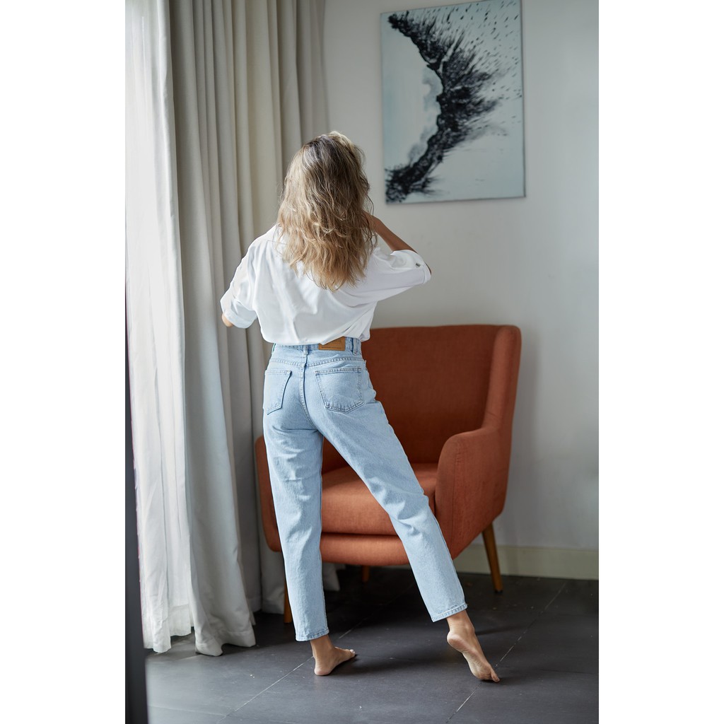 Quần Jeans Lưng Cao Nữ - Momfit Light Blue  ( Mã MFJ - 01 )