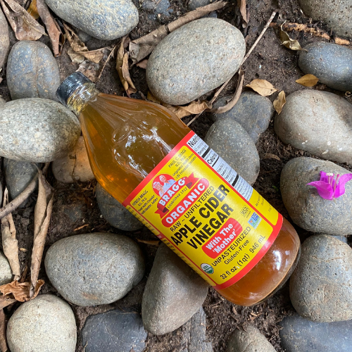 Giấm táo hữu cơ bragg 946ml