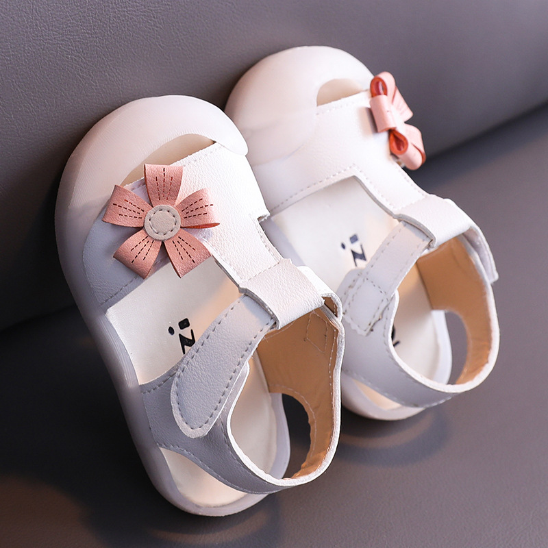giày sandal trẻ em chống vấp cho các bé gái 1 tuổi đến 3 tuổi
