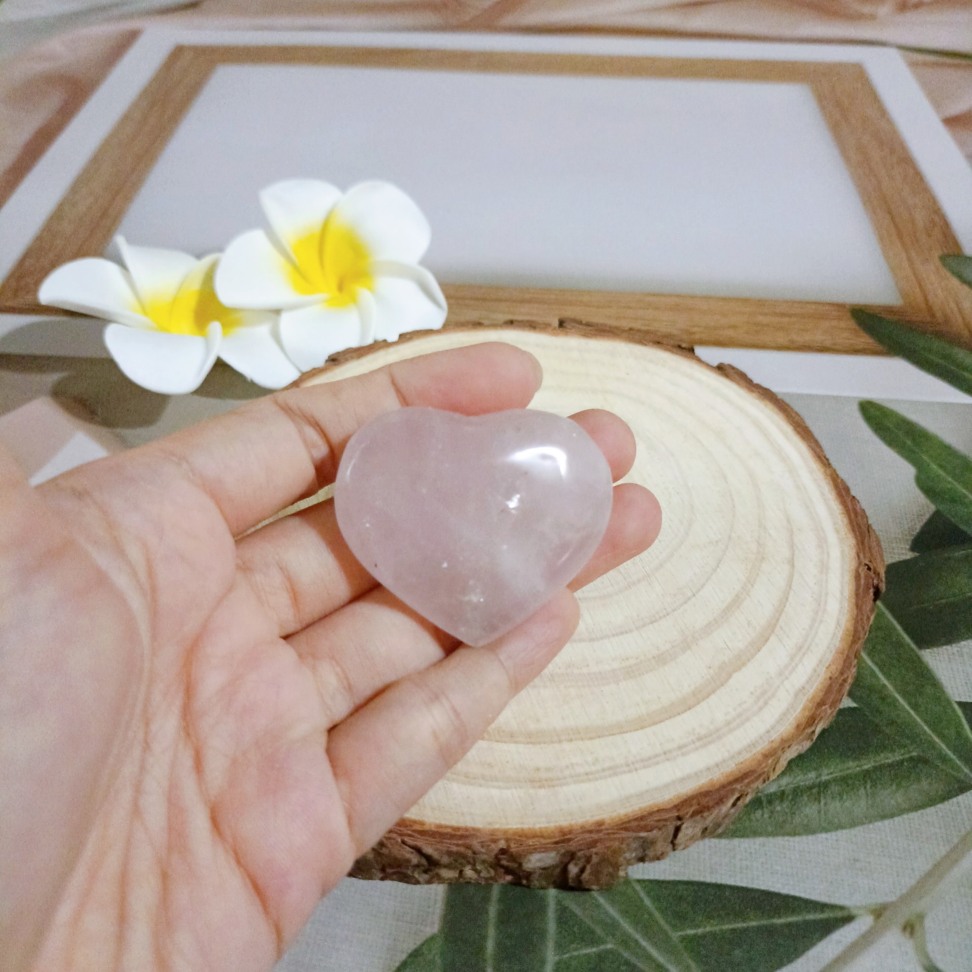 Tim thạch anh hồng (Rose Quartz) đá thanh tẩy
