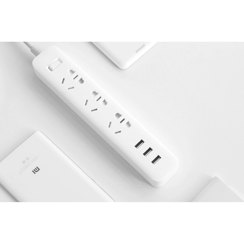 Ổ cắm điện Xiaomi kèm 3 cổng sạc USB
