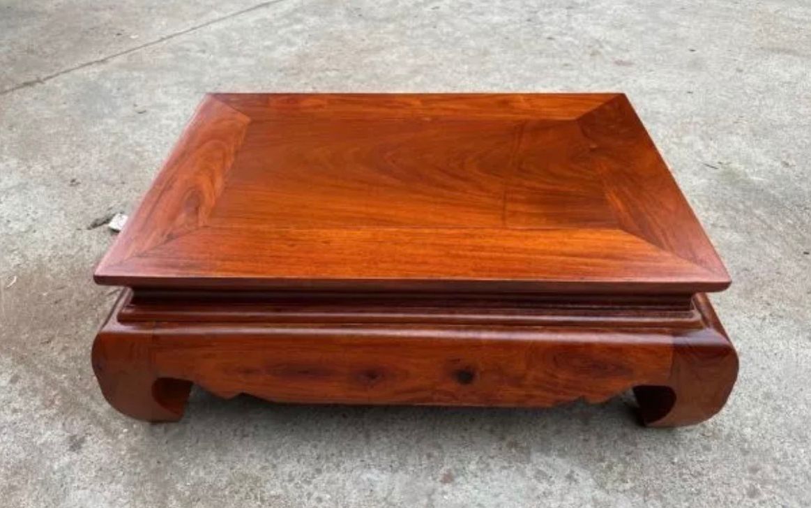 Đôn gỗ hương 30*40cm mầu đỏ