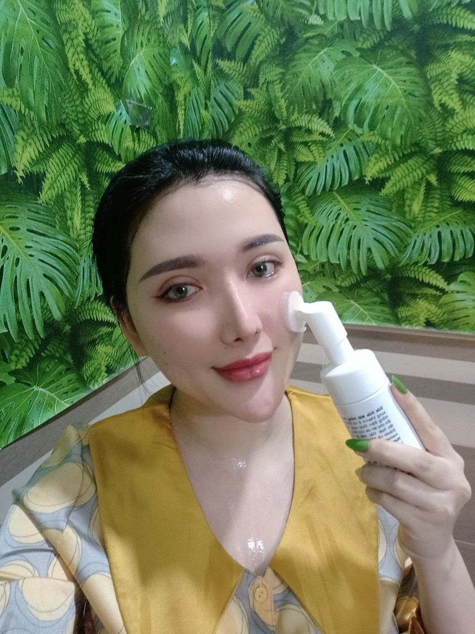 [HCM]sửa rửa mặt hồng sâm