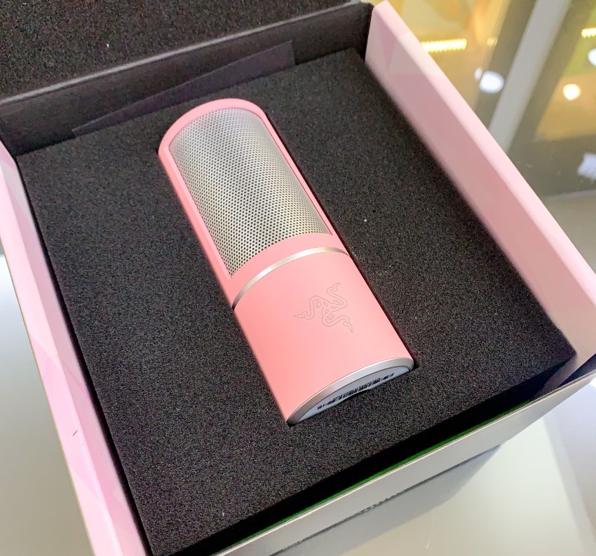 Micro thu âm Razer Seiren X