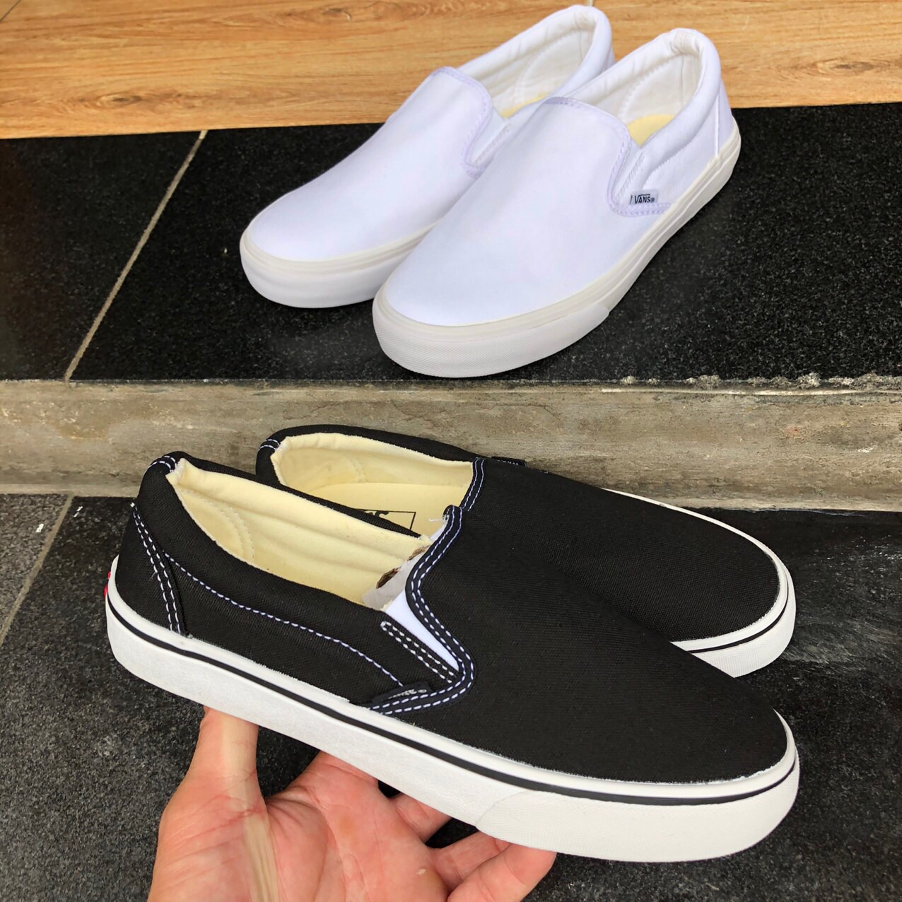 GIÀY VANS SLIPON ĐEN (Full box, tag)