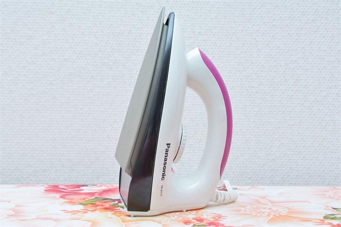 Bàn ủi điện  Panasonic PABU-NI-317TVRA