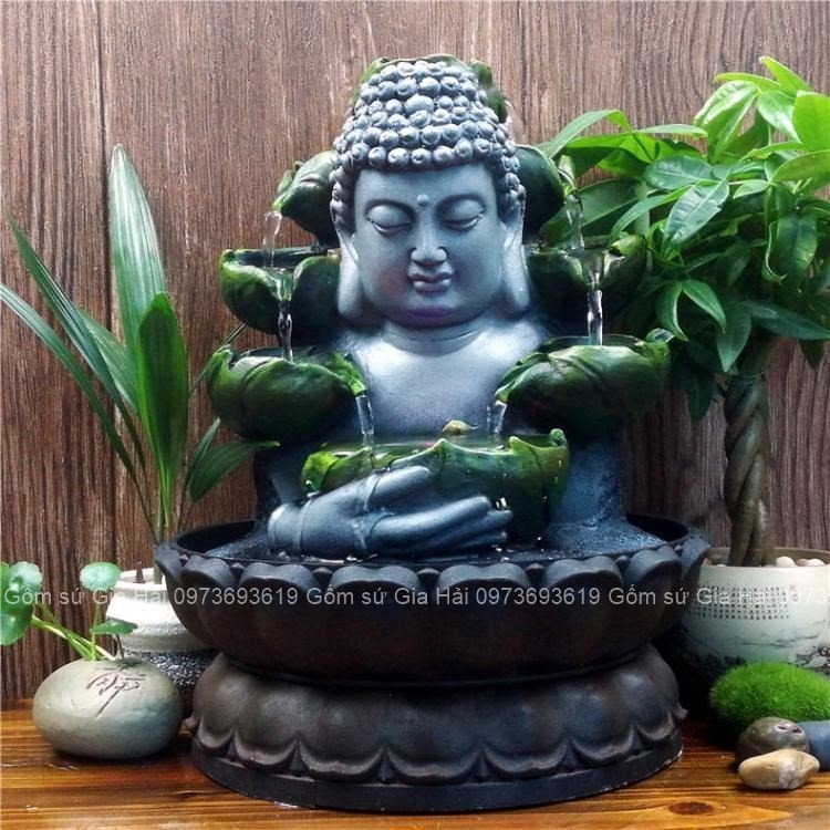 Thác nước phong thuỷ Đức Phật