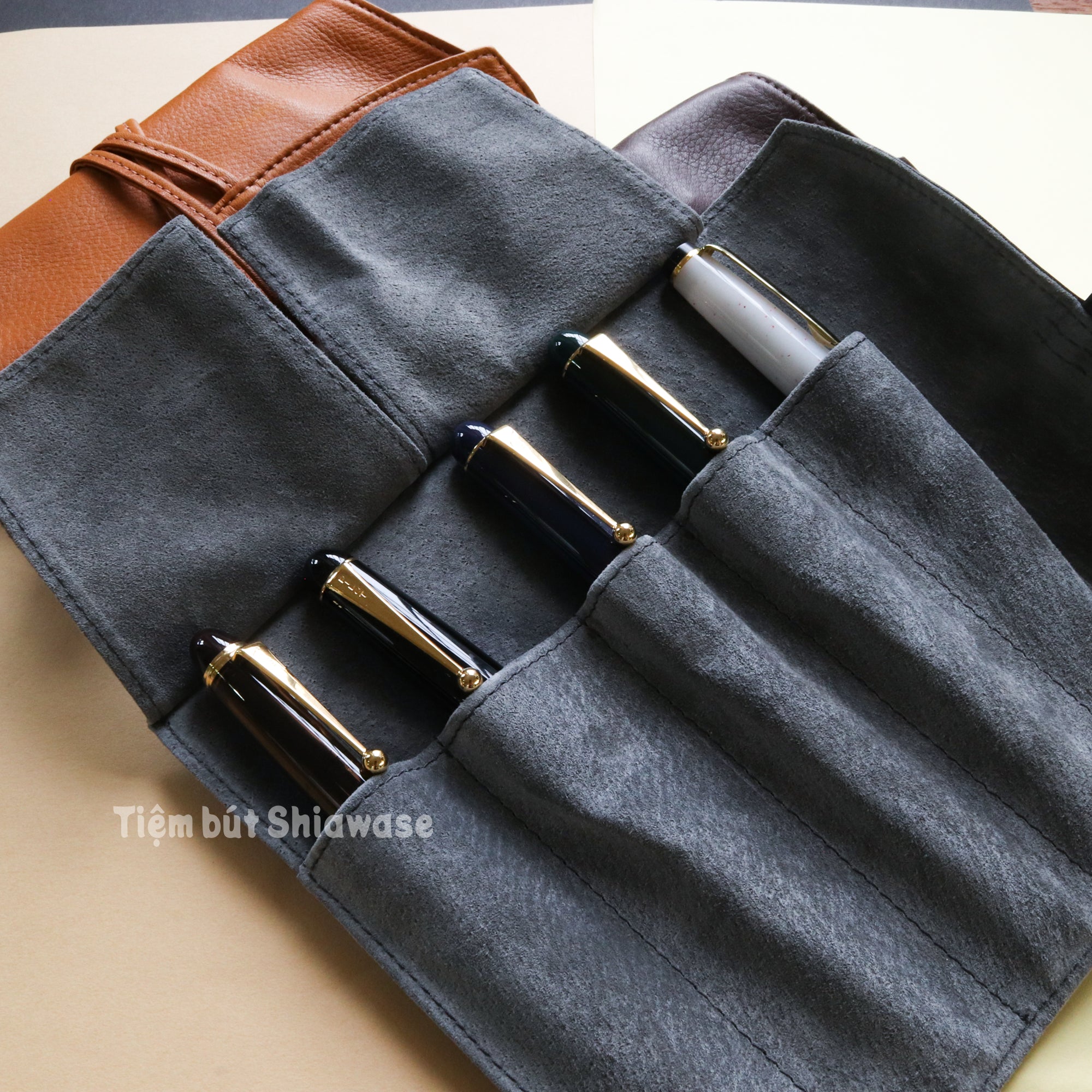Bao Da Đựng Bút - Loại 5 Bút - Pilot Pensemble - Roll Case