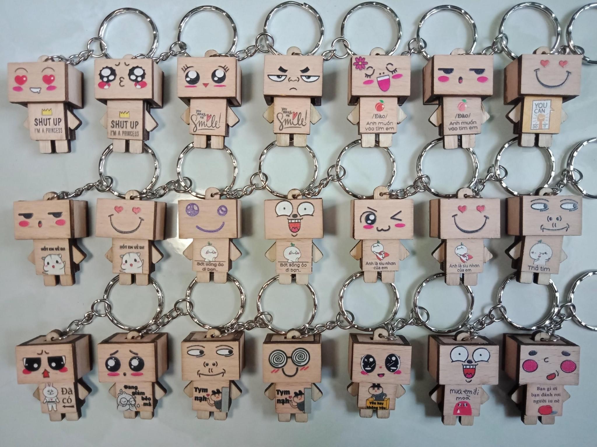 Móc khóa Danbo những câu trendy bằng gỗ dễ thương