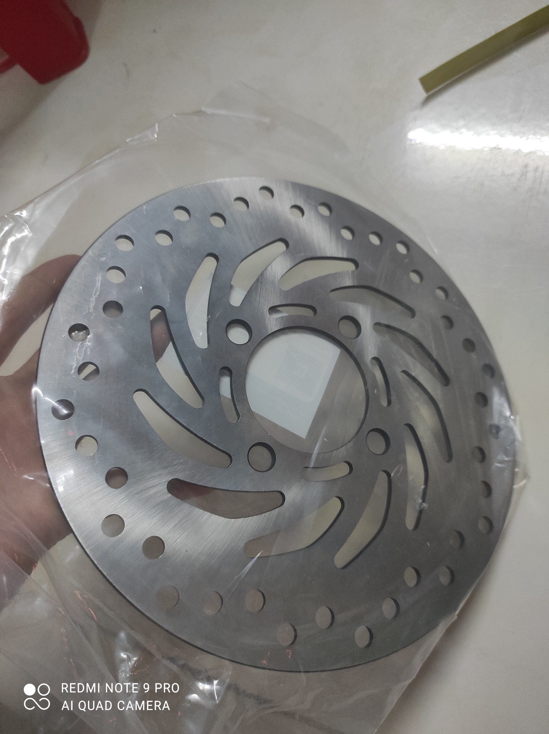 Đĩa thắng trước xe máy Air Blade, SH 4 lỗ bắt ốc