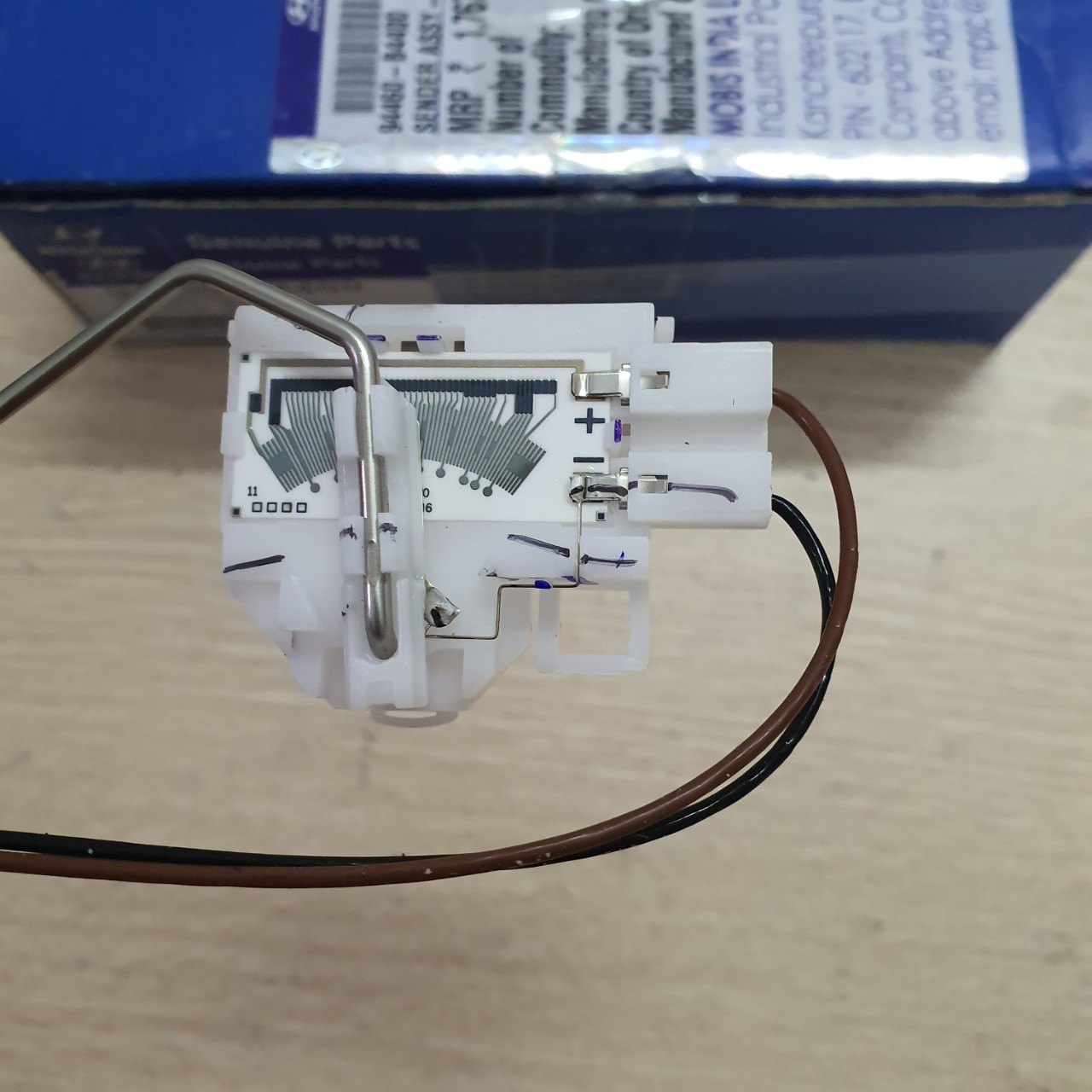 Phao báo xăng Hyundai i10 grand