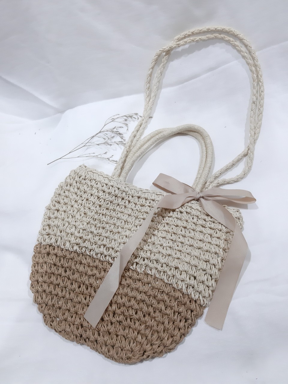 Phụ Kiện Đi Biển/ Chụp Hình Túi Cói Đan Xách Tay Và Đeo Chéo Phong Cschs Vintage Boho Xinh Xắn, Đáng Yêu/ Kích Thước: Dài 25 cm* Rộng 30 cm*  Nặng 240gr * Dài quai 40cm/ Hot trend mùa hè Sôi Động