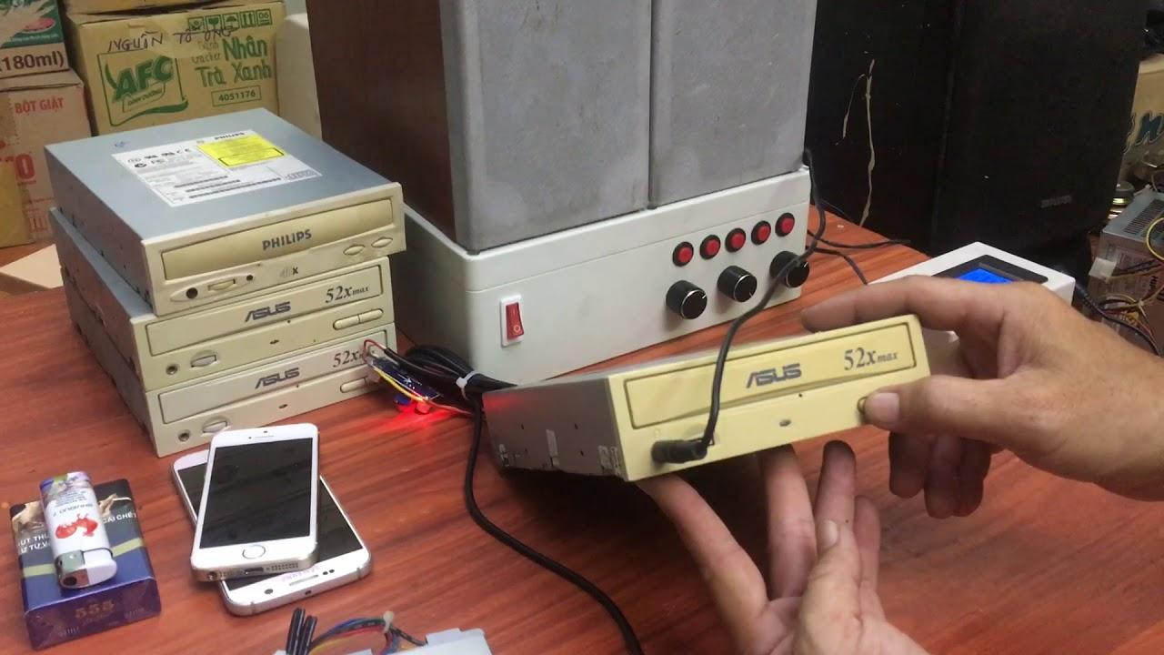 Ổ đĩa CD-ROM thiết kế nhỏ gọn chất lượng âm thanh rõ nét, cổng 3.5 nghe nhạc trực tiếp.