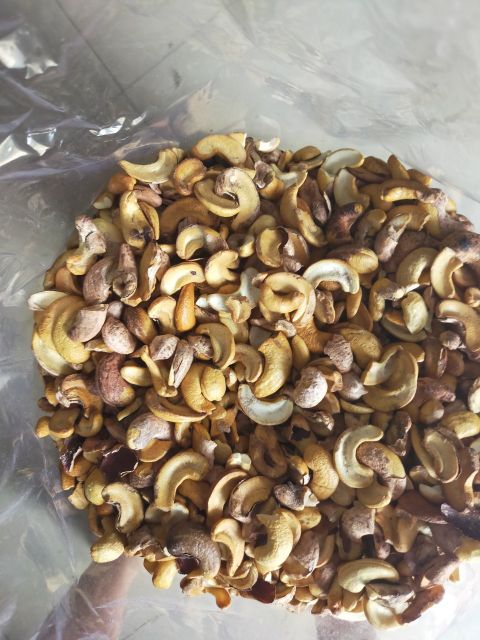 500g Hạt điều rang muối vỡ Bình Phước có vỏ