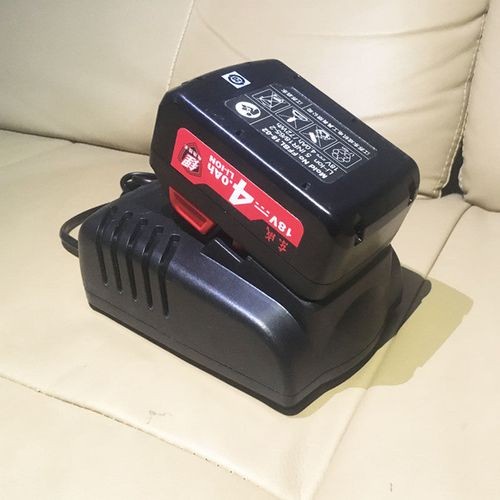 SẠC NHANH 18V DCA FFCL18-04 |SẠC NHANH DCA [RẺ]
