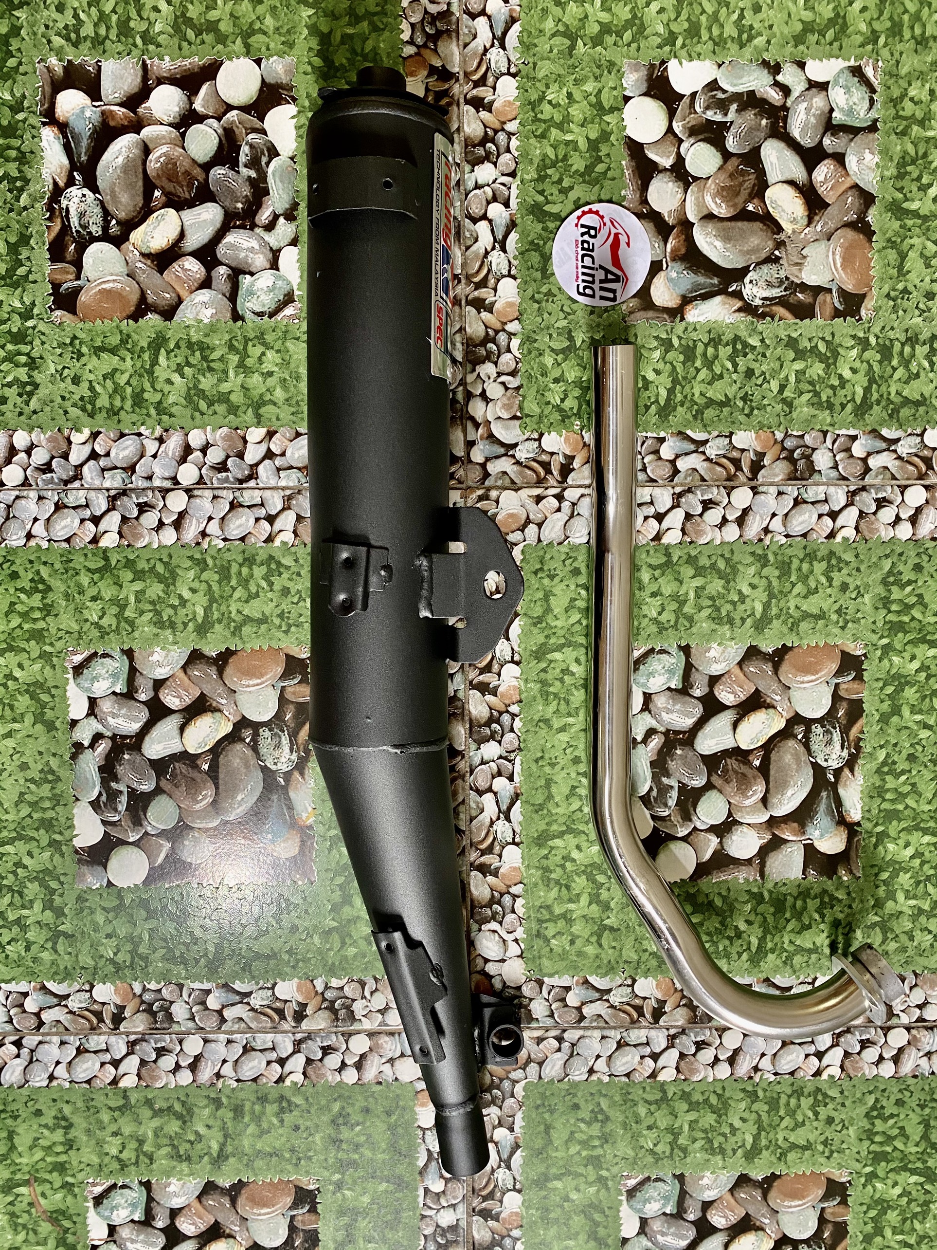 Pô uma gắn exciter 135 móc