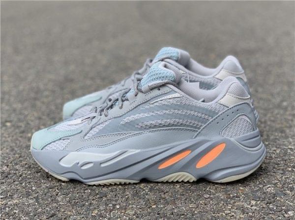 Giày thể thao sneaker nam nữ Boot 700