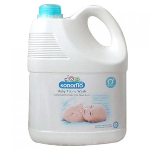[HCM]NƯỚC GIẶT TẨY KODOMO 3000ML