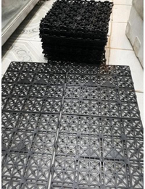 20 plastic bathroom floor tile