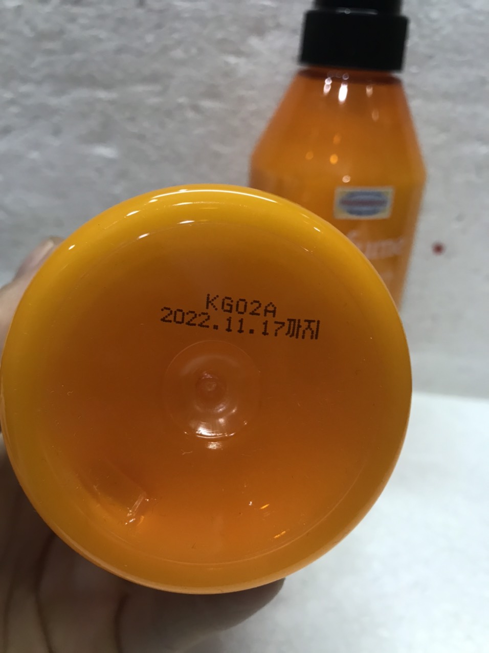 Xả khô dưỡng và tạo kiểu tóc Confume 400ml