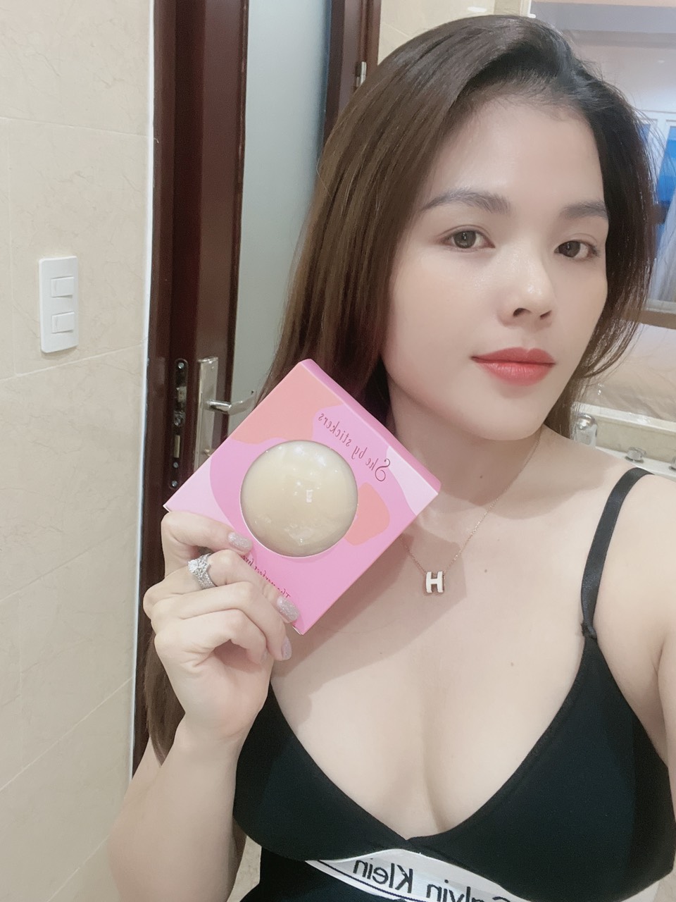 Miếng dán ngực nhiệt tự thân She by sticker