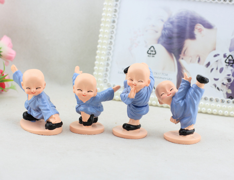 Bộ 4 chú tiểu đánh võ