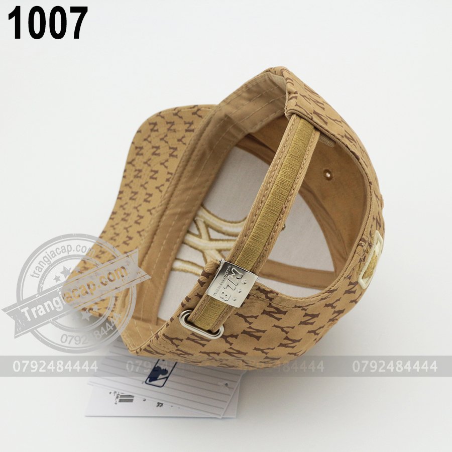 Nón kết MLB Monogram NY nâu đen