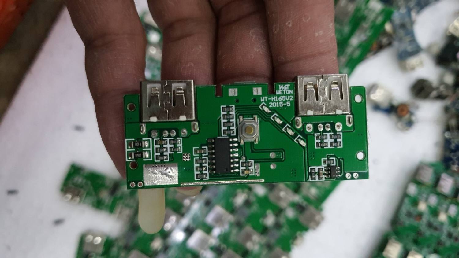 Mạch sạc dự phòng 2 cổng 5V 1.3A max - mạch mới