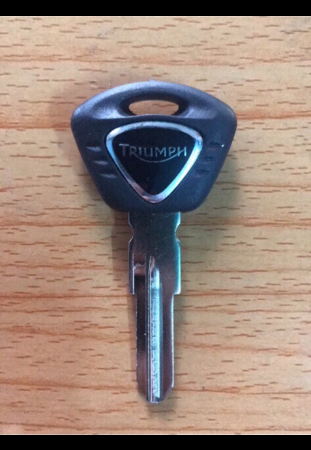 Phôi chìa khoá xe TRIUMPH