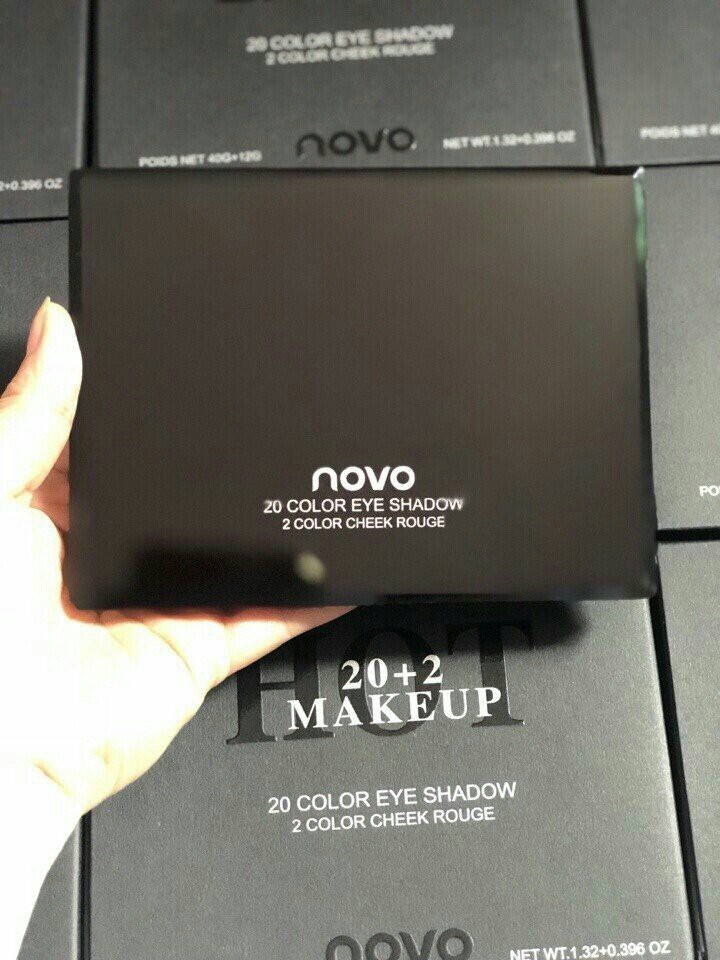 Bộ Kit Phấn Mắt N.O.VO 22 Color Makeup