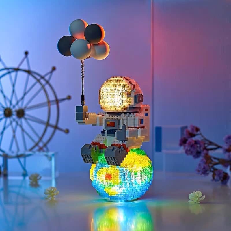 Lego phi hành gia mẫu siêu đẹp