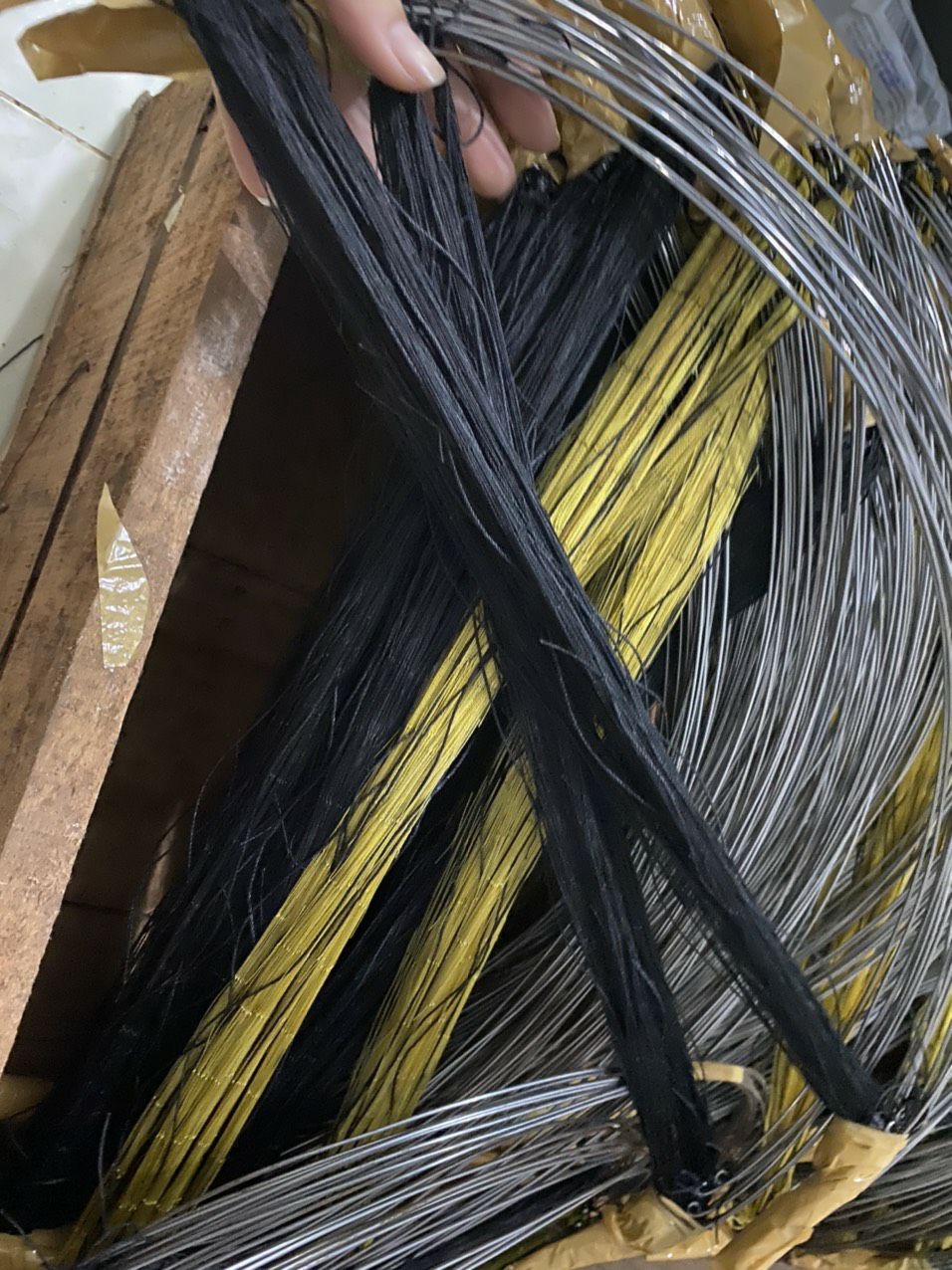 10 cung bẫy cút màu đen tầng hình