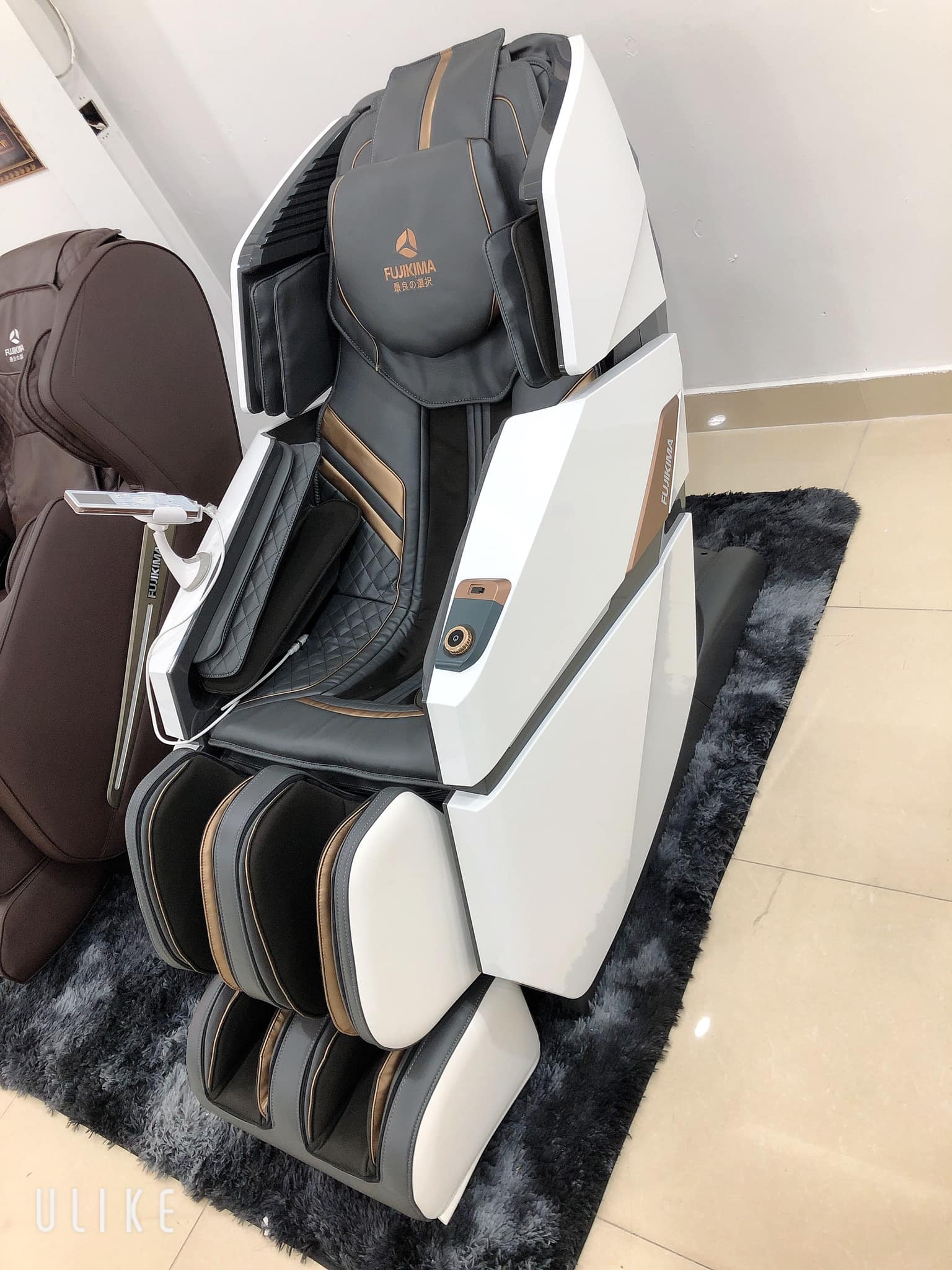 Ghế massage Fujikima FJ - A1007