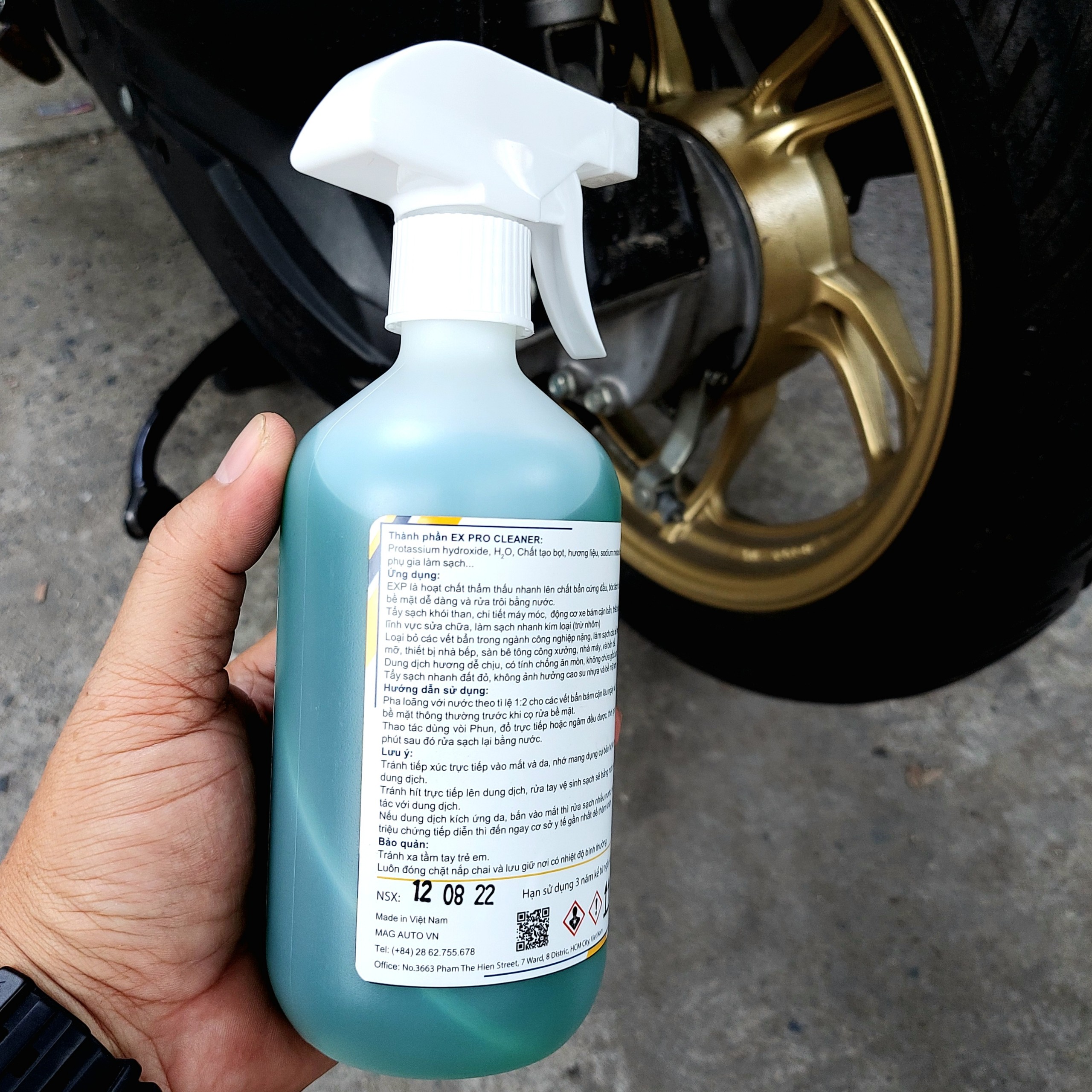 [HCM][Chất tẩy lốc xe máy đầu bò xe tẩy sắt thép nhôm gỉ tẩy kính TẶNG VÒI] Dung dịch siêu tẩy 500ml EX PRO CLEANER