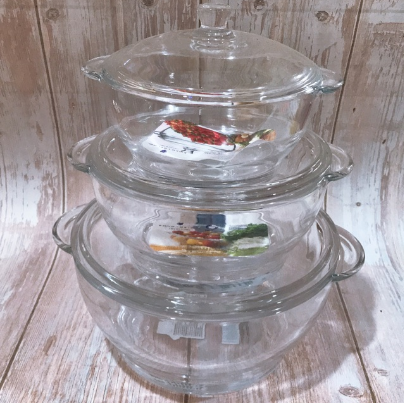 Âu thố thủy tinh có nắp màu trắng đủ size