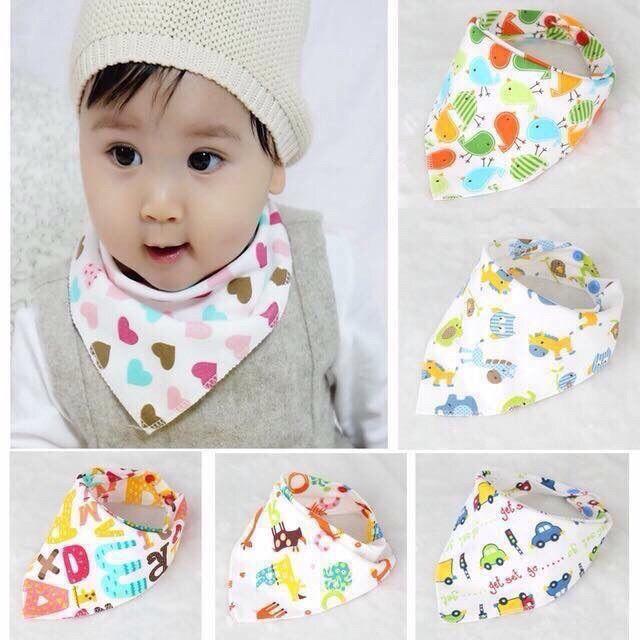 Set 5 Yếm Cotton 2 Lớp Nút Bấm Cho Bé