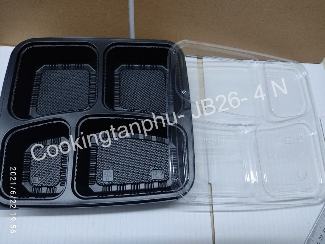 100 hộp cơm 4 ngăn jb26