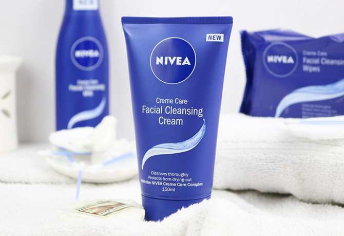 Sữa rửa mặt Nivea sạch nhờn, ngừa mụn 150ml - Đức