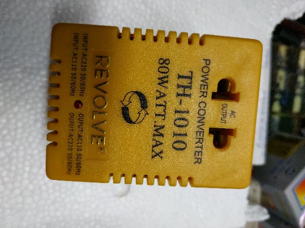 Bộ Đổi điện 220 ra 110   80w