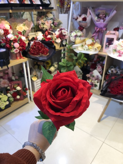 Cành hoa hồng nhung 1 bông cao cấp (50cm)