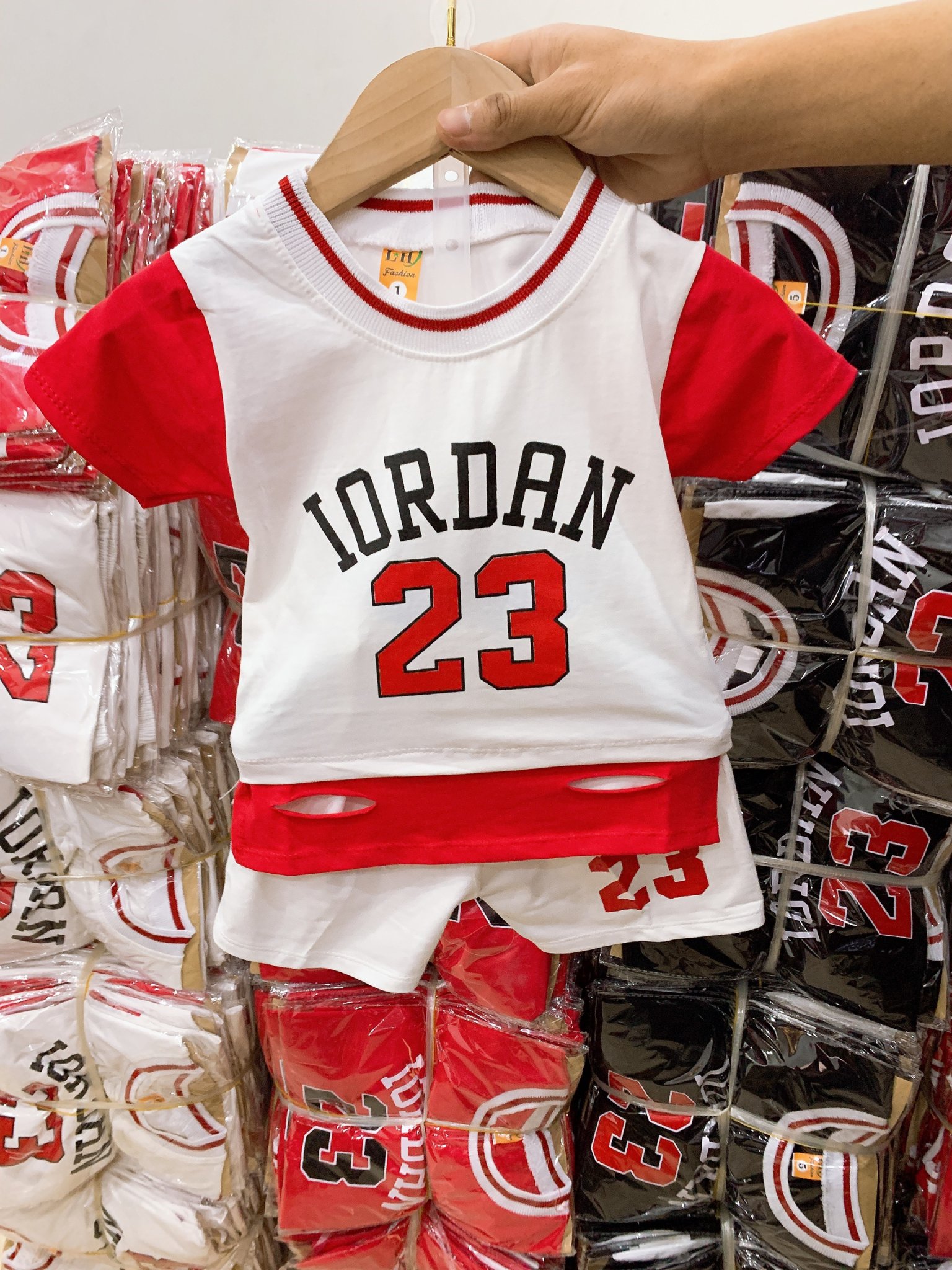Combo 3 bộ đồ bóng rổ Jordan số 23 cho bé 8-19kg