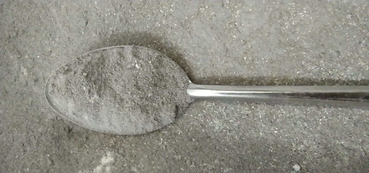 100g khoáng trộn cho chim,vẹt,yến phụng trong giai đoạn sinh sản và nuôi con