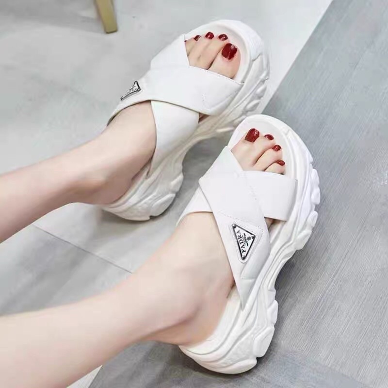 Dép xuồng quai chéo siêu xinh