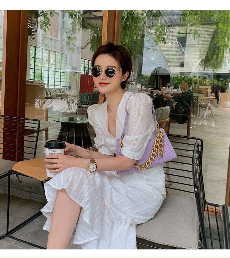 Đầm đuôi cá tay phồng nữ tính