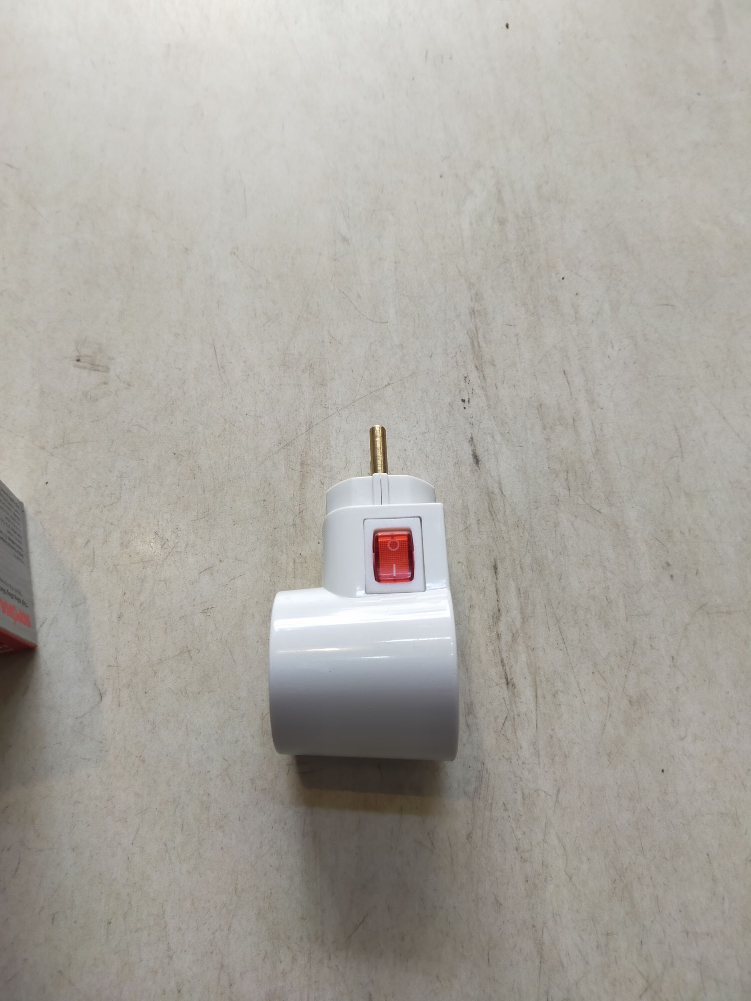 Phích cắm liền đui e27 có công tắc