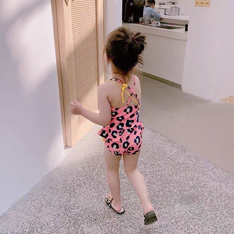 Bikini cánh tiên cho bé gái