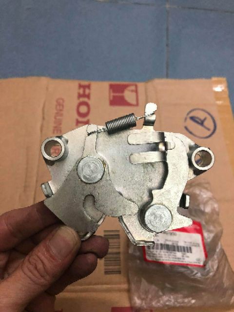 Khóa yên sau xe Airblade 110 hãng