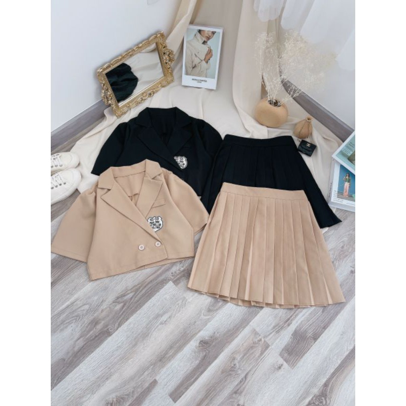SET CHÂN VÁY ÁO CROP TAY NGẮN