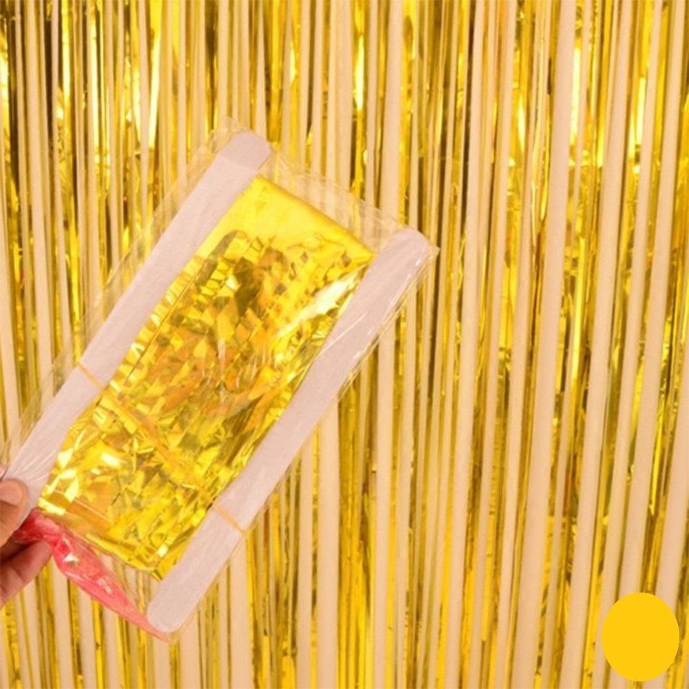 Tiem me Thuy - Rèm kim tuyến trang trí sinh nhật